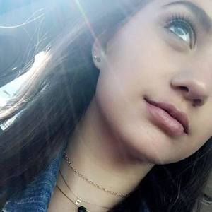 Meet your Posher, Kalea